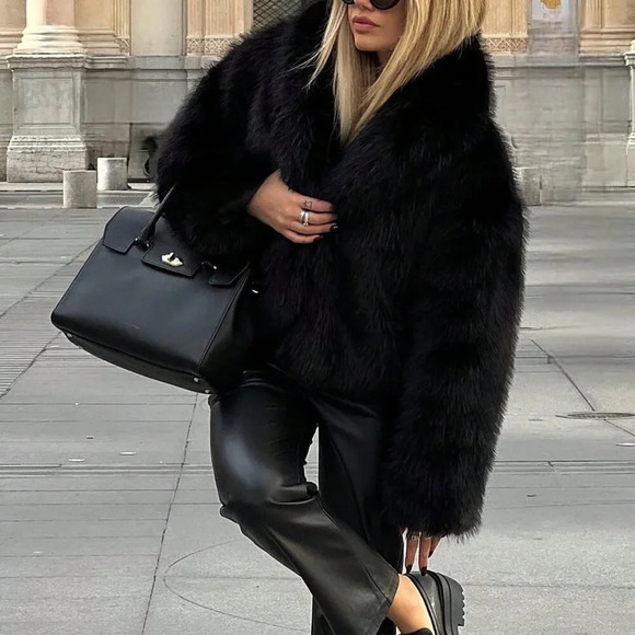 Black Casual Women's Faux Fur Jacket - Picture 3 of 5